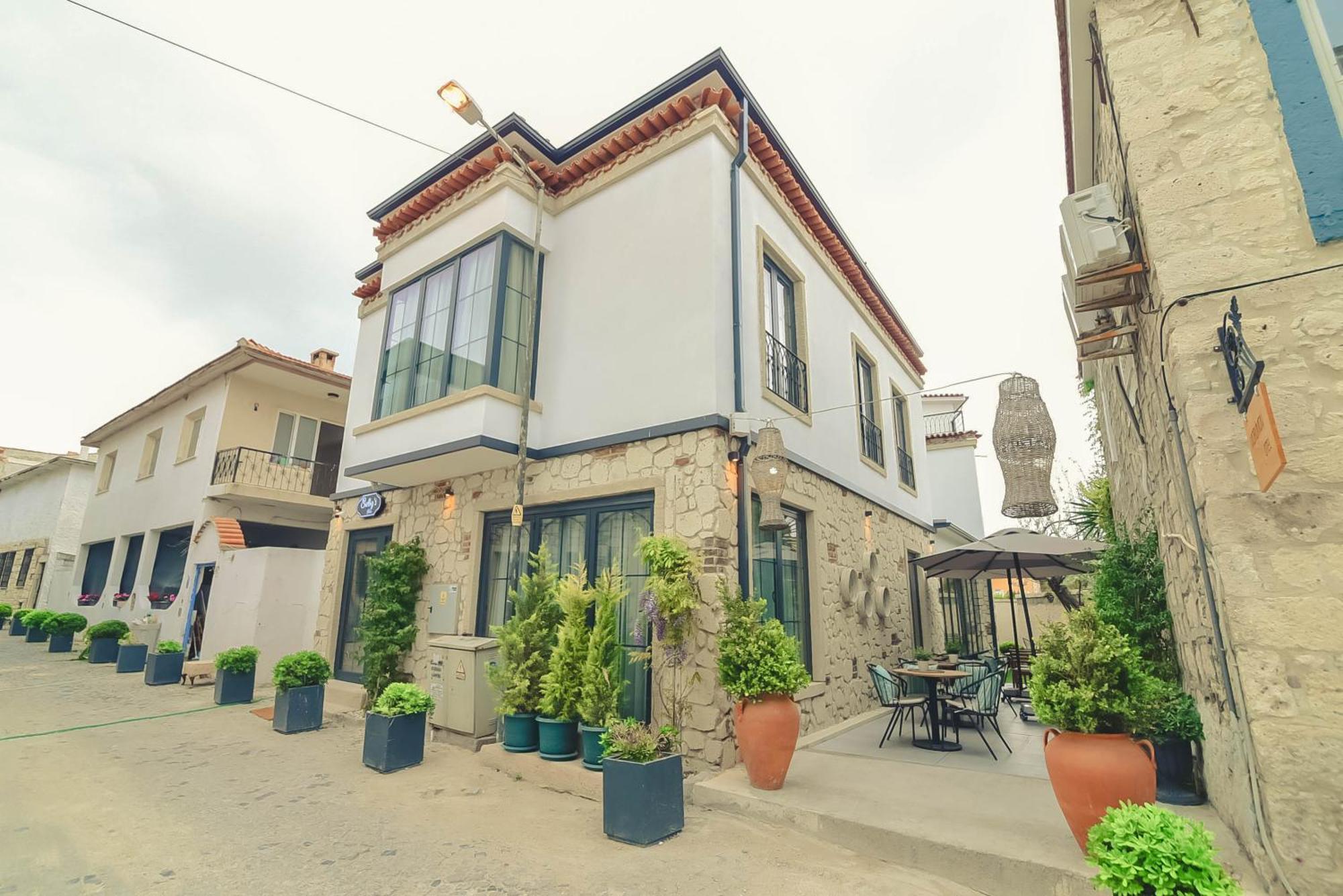 Sulty'S Alacati Izmir Exterior photo